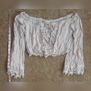 💜4/$20💜 Iris crop top linen shirt